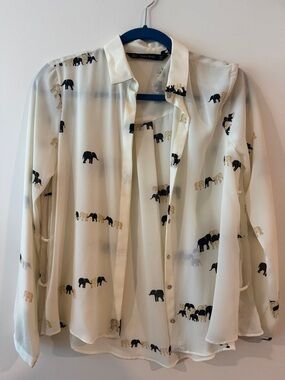 Zara Ivory Button-Up Shirt with Black & Tan Elephant Print, never worn